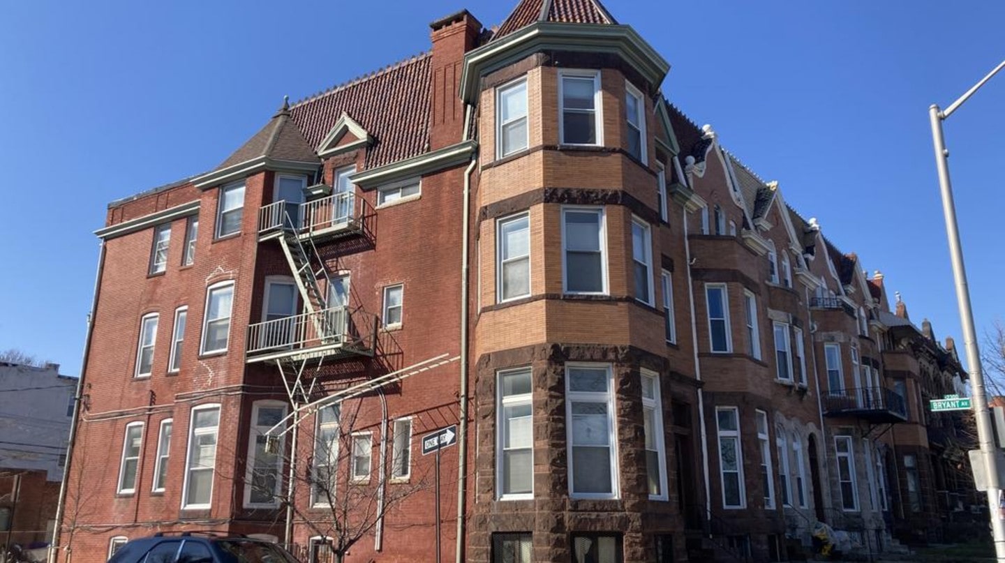 25 apartments on Baltimore’s historic Auchentoroly Terrace sell to local investor